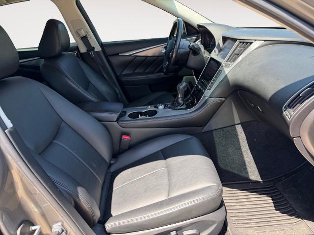 2015 INFINITI Q50 Premium