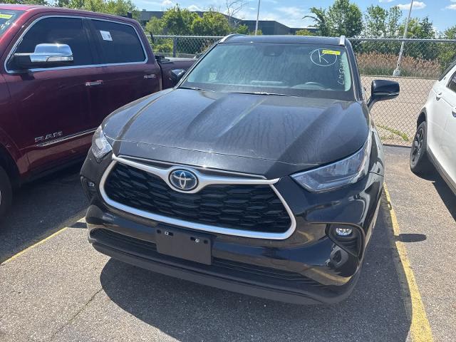 2024 Toyota Highlander Hybrid XLE