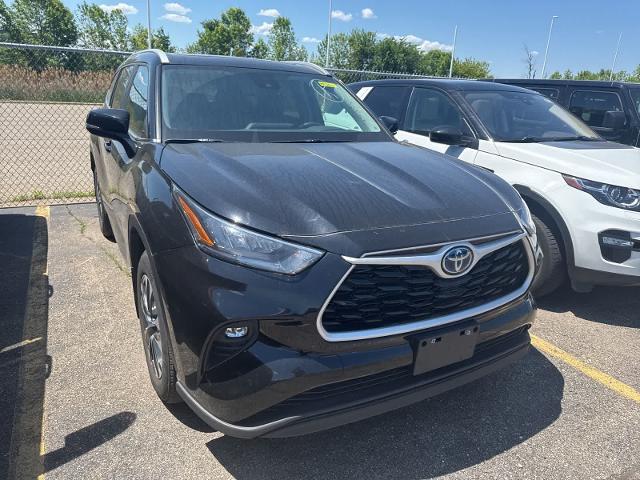 2024 Toyota Highlander Hybrid XLE