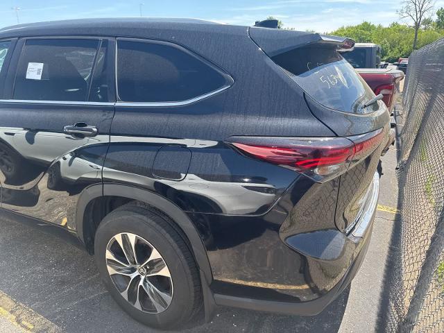 2024 Toyota Highlander Hybrid XLE