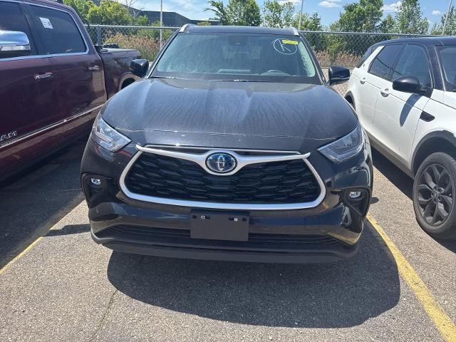 2024 Toyota Highlander Hybrid XLE