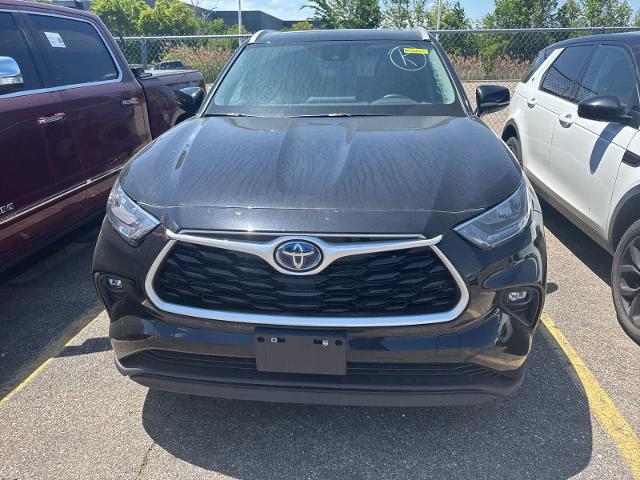 2024 Toyota Highlander Hybrid XLE