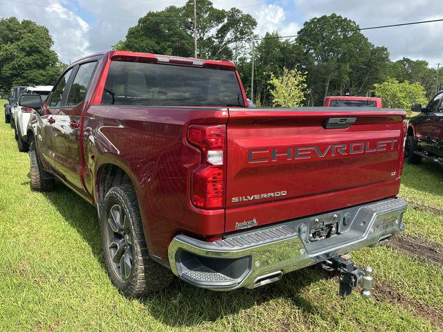 2022 Chevrolet Silverado 1500 4WD Crew Cab Short Bed LT