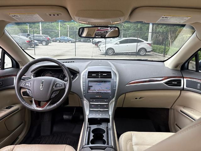 2013 Lincoln MKZ Base