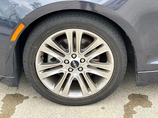 2013 Lincoln MKZ Base