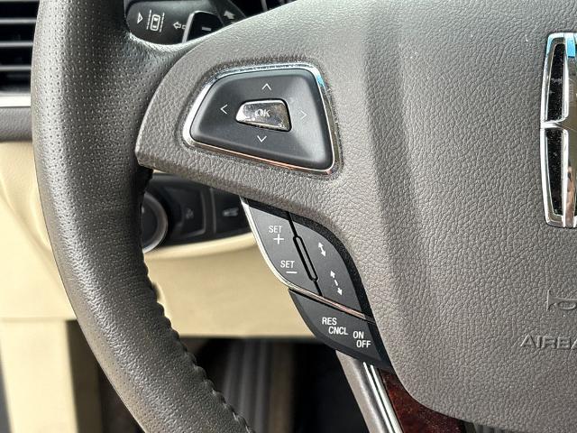 2013 Lincoln MKZ Base