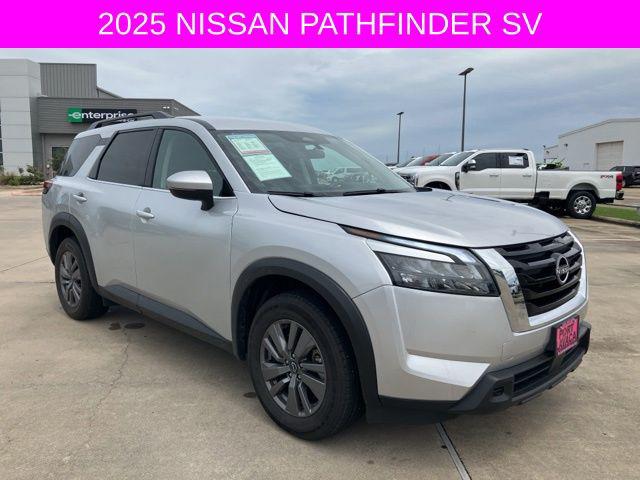 2025 Nissan Pathfinder SV FWD