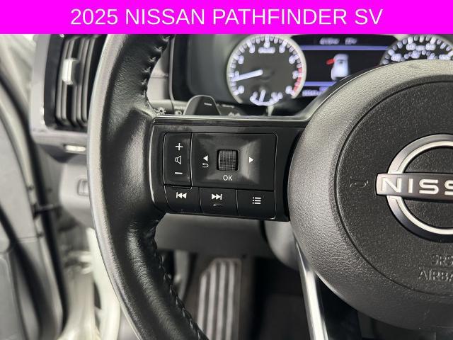 2025 Nissan Pathfinder SV FWD