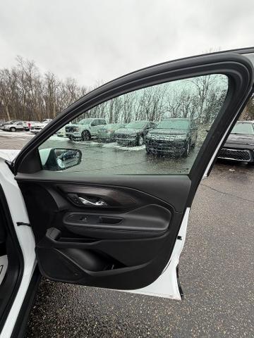 2023 GMC Terrain AWD SLE