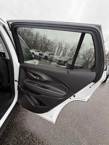 2023 GMC Terrain AWD SLE