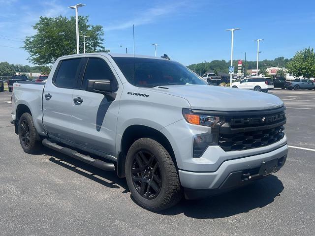 2024 Chevrolet Silverado 1500 4WD Crew Cab Short Bed Custom