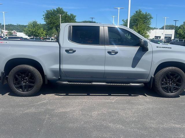 2024 Chevrolet Silverado 1500 4WD Crew Cab Short Bed Custom