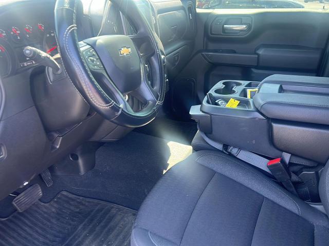 2024 Chevrolet Silverado 1500 4WD Crew Cab Short Bed Custom