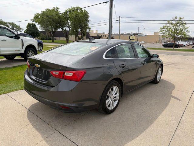 2017 Chevrolet Malibu 1LT