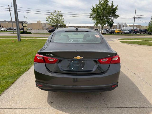2017 Chevrolet Malibu 1LT