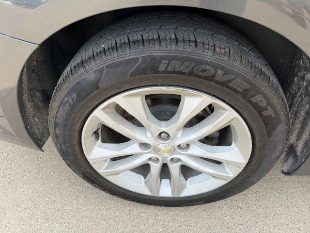 2017 Chevrolet Malibu 1LT