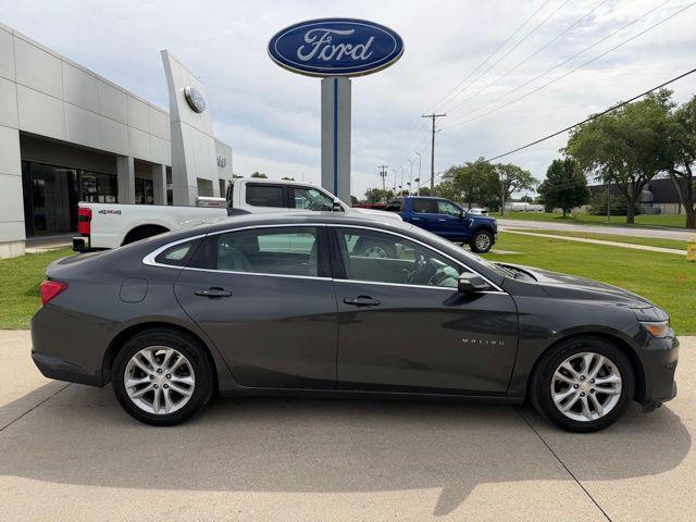 2017 Chevrolet Malibu 1LT