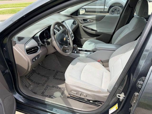 2017 Chevrolet Malibu 1LT