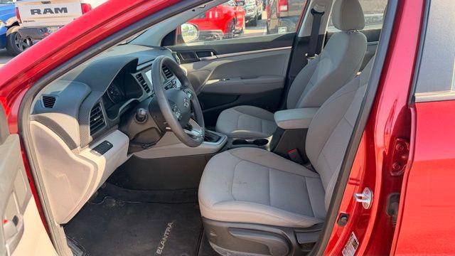 2019 Hyundai Elantra SE