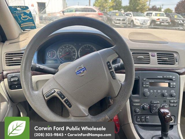 2004 Volvo S80 2.5T