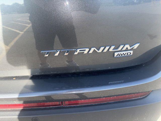 2016 Ford Edge Titanium