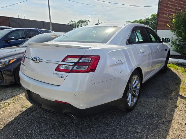 2018 Ford Taurus Limited