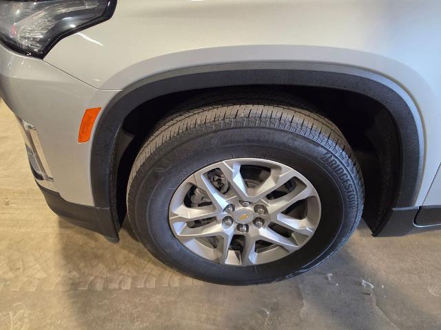 2022 Chevrolet Traverse AWD LS