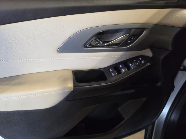 2022 Chevrolet Traverse AWD LS