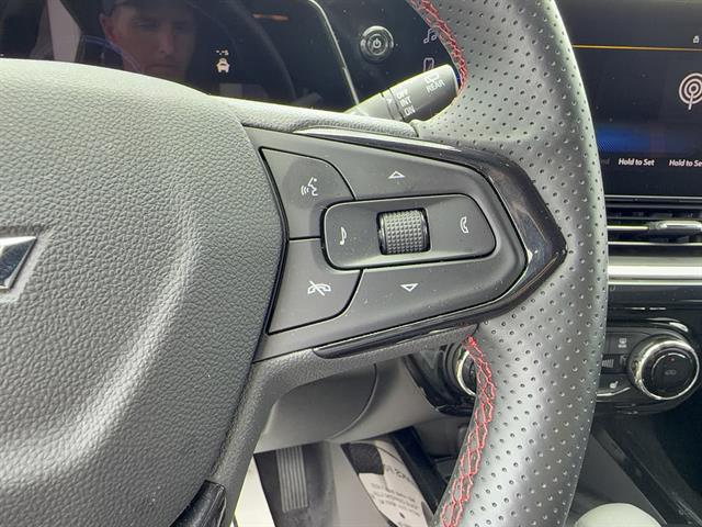 2025 Chevrolet Trax FWD 2RS