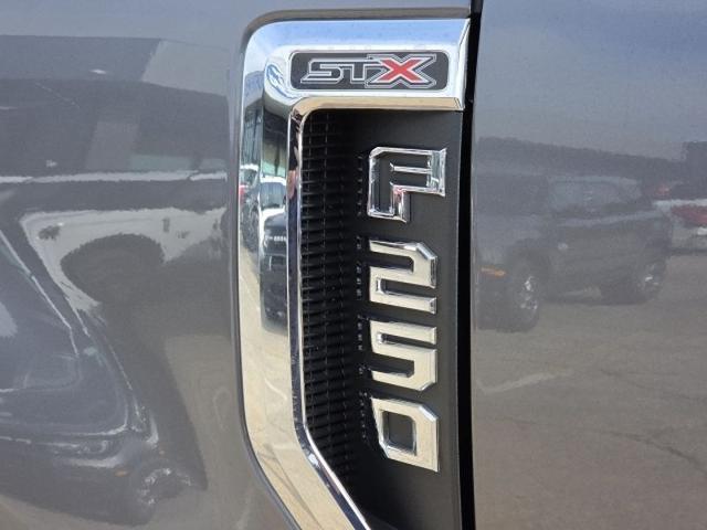 2022 Ford F-250 XL