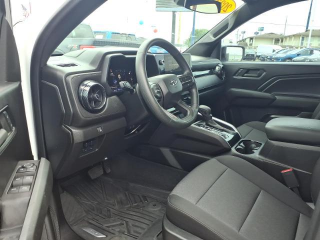 2023 Chevrolet Colorado 4WD Crew Cab Short Box Trail Boss
