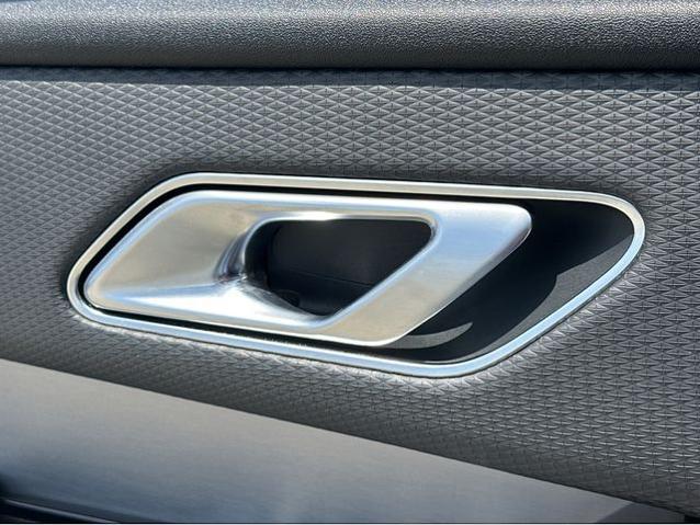 2022 Land Rover Range Rover Velar P250 R-Dynamic S