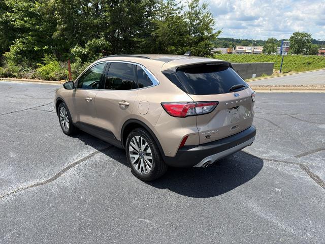 2021 Ford Escape Titanium Hybrid