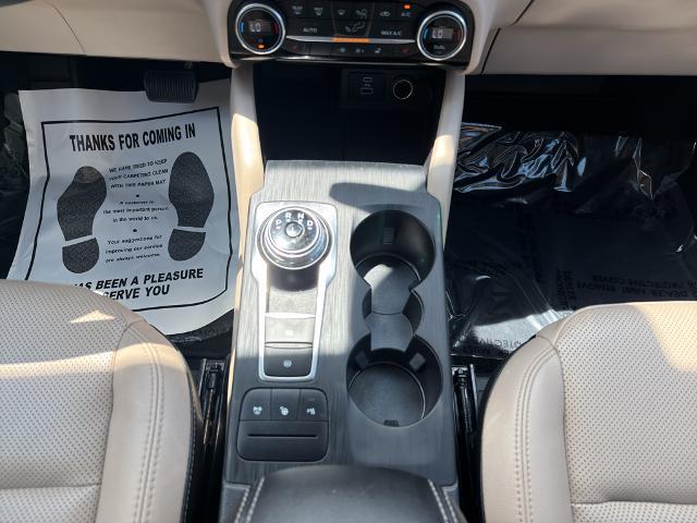 2021 Ford Escape Titanium Hybrid