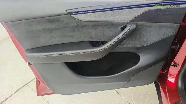 2026 Tesla Model Y Premium All-Wheel Drive