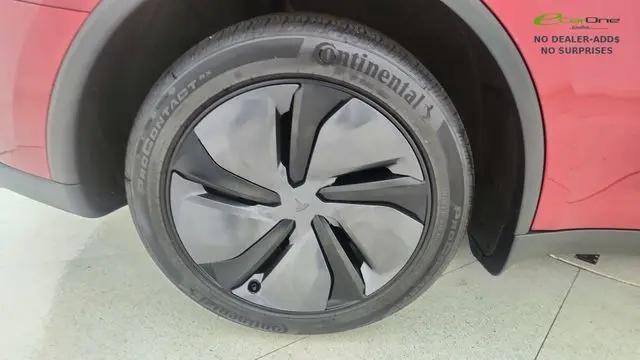 2026 Tesla Model Y Premium All-Wheel Drive