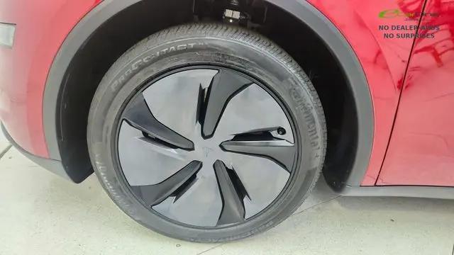 2026 Tesla Model Y Premium All-Wheel Drive