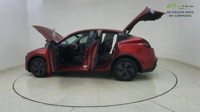 2026 Tesla Model Y Premium All-Wheel Drive