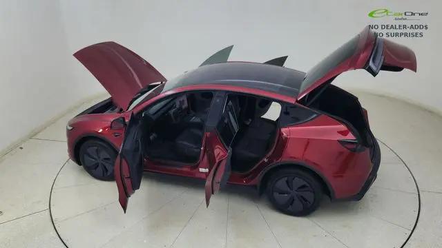 2026 Tesla Model Y Premium All-Wheel Drive