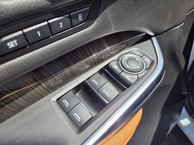 2020 Cadillac XT4 FWD Premium Luxury