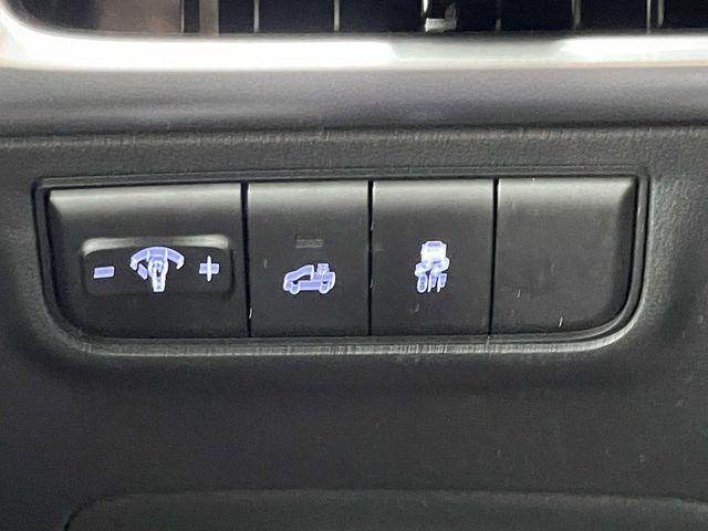 2025 Hyundai Santa Cruz SEL Activity