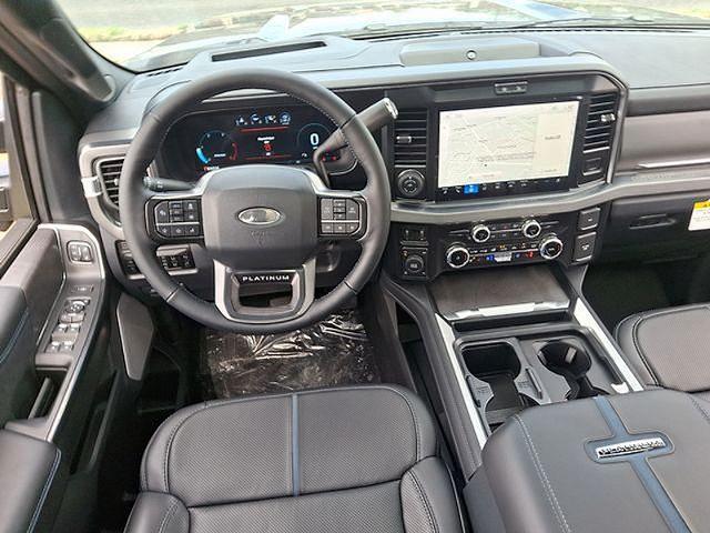 2025 Ford F-250 Platinum