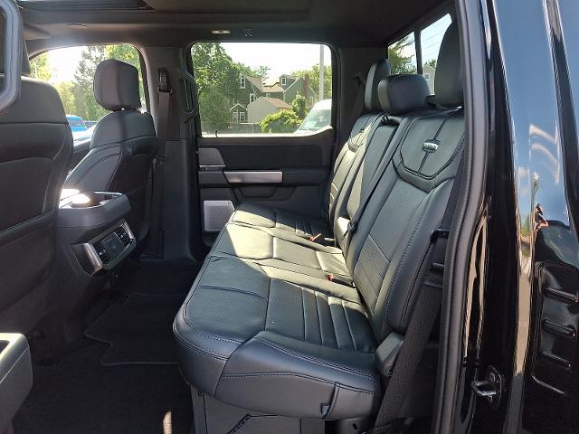 2025 Ford F-250 Platinum