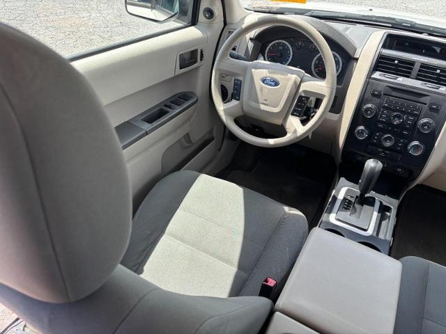 2011 Ford Escape XLS
