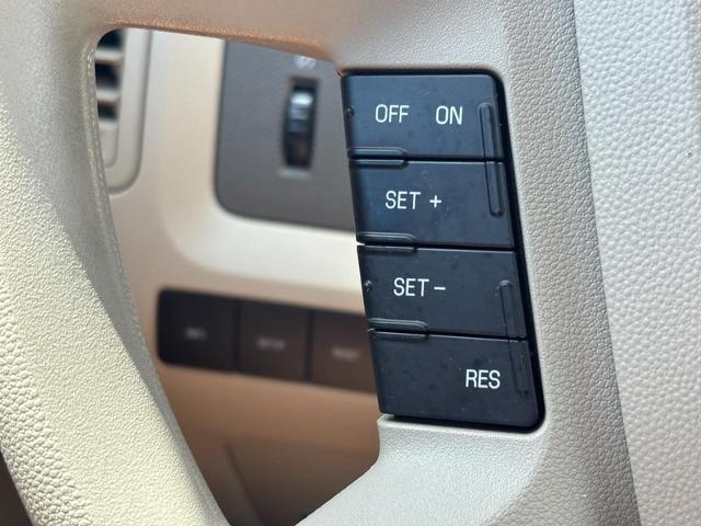 2011 Ford Escape XLS