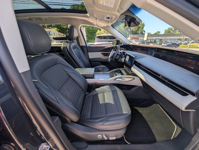 2024 Lincoln Nautilus Reserve