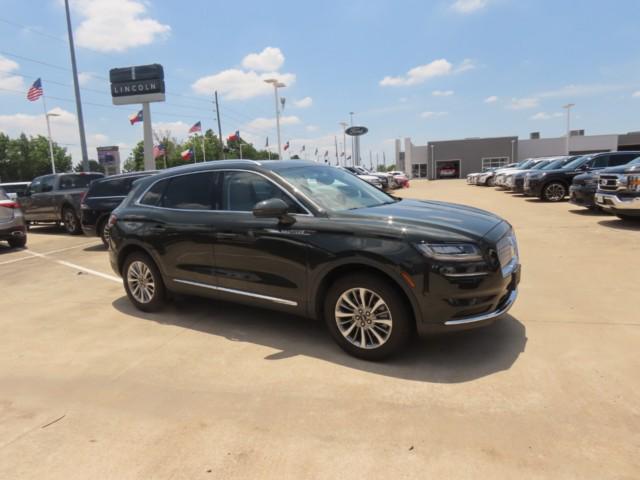 2022 Lincoln Nautilus Standard