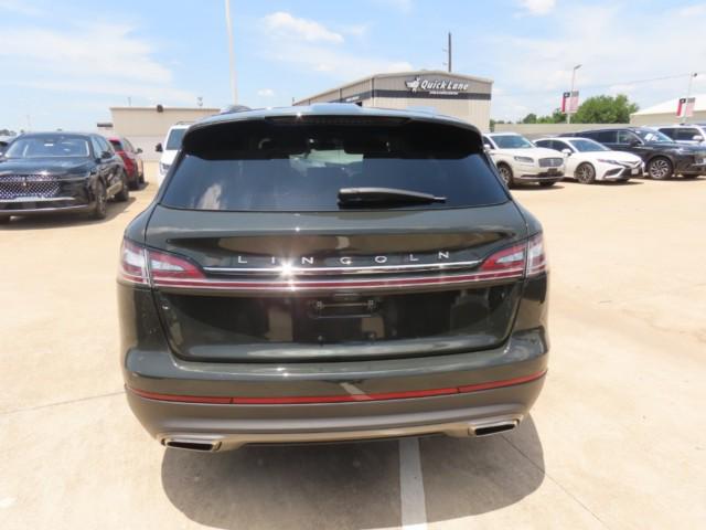 2022 Lincoln Nautilus Standard