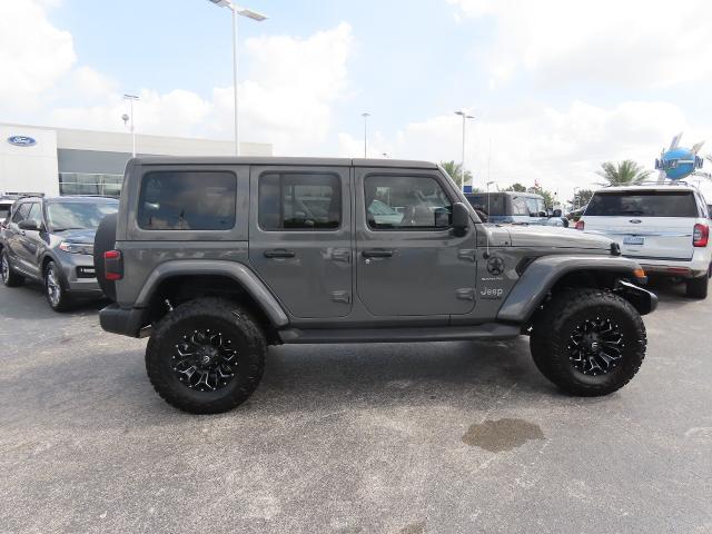 2020 Jeep Wrangler Sahara 4x4