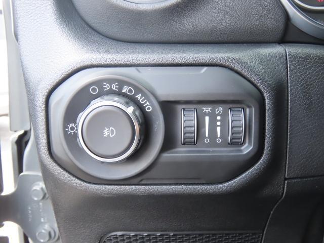 2020 Jeep Wrangler Sahara 4x4